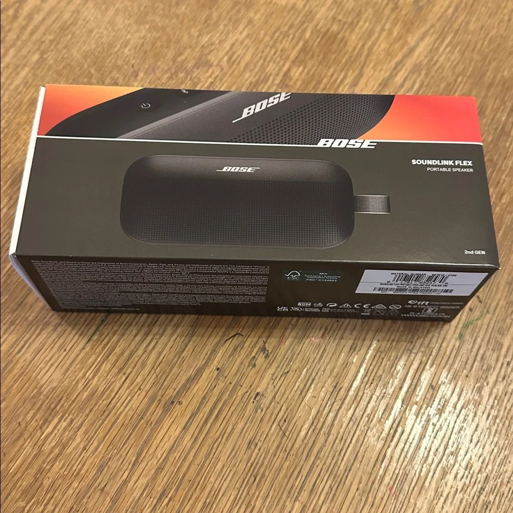 Bose Wireless Speaker - Soundlink Flex 2nd Gen - CORPORATE LOGO ON FRONT! NEW. - Picture 9 of 10